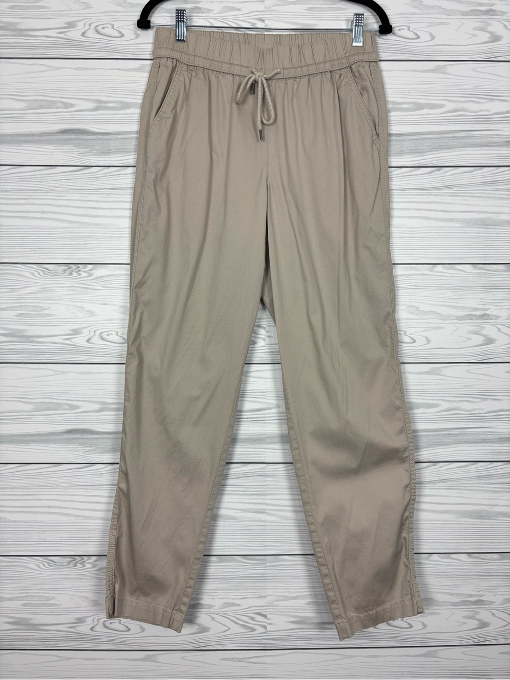 PACT Organic Cotton tan khaki joggers size medium
